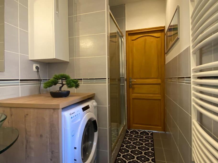 Investar 4 Superbe T2 Meuble, Gare 10mn A Pied Appartamento Montluçon